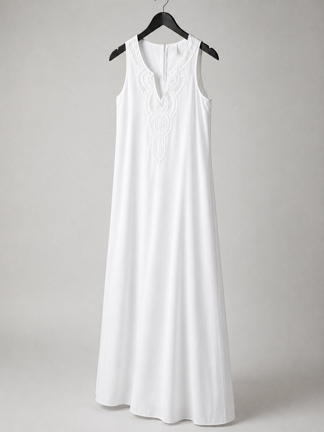 Elfenbeinfarbenes Spitzen-Maxikleid
