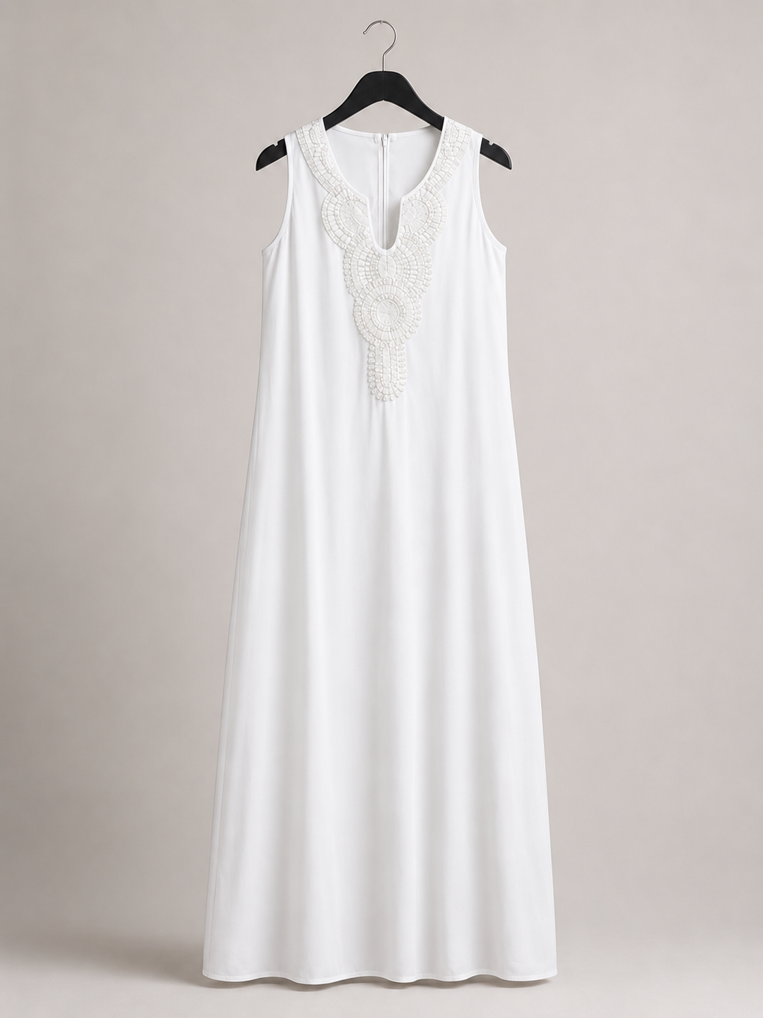 Elfenbeinfarbenes Spitzen-Maxikleid