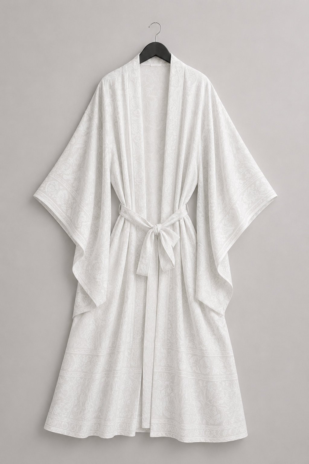 Elfenbeinfarbener Strick-Kimono