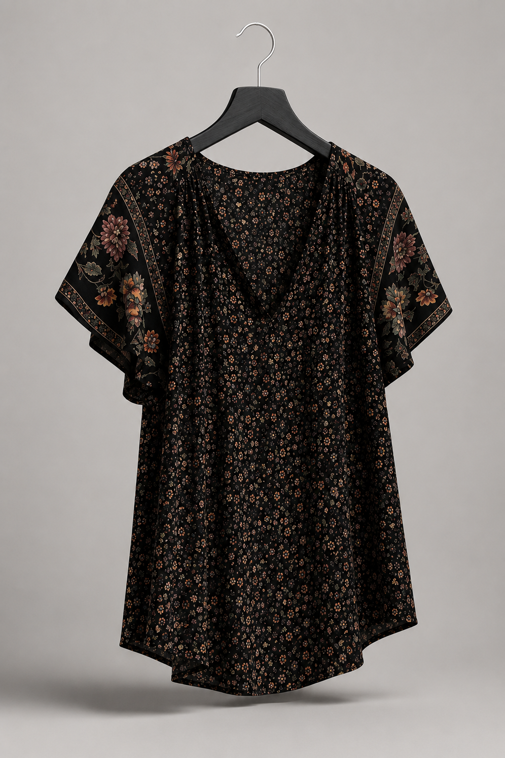 Schwarze Blumenbluse